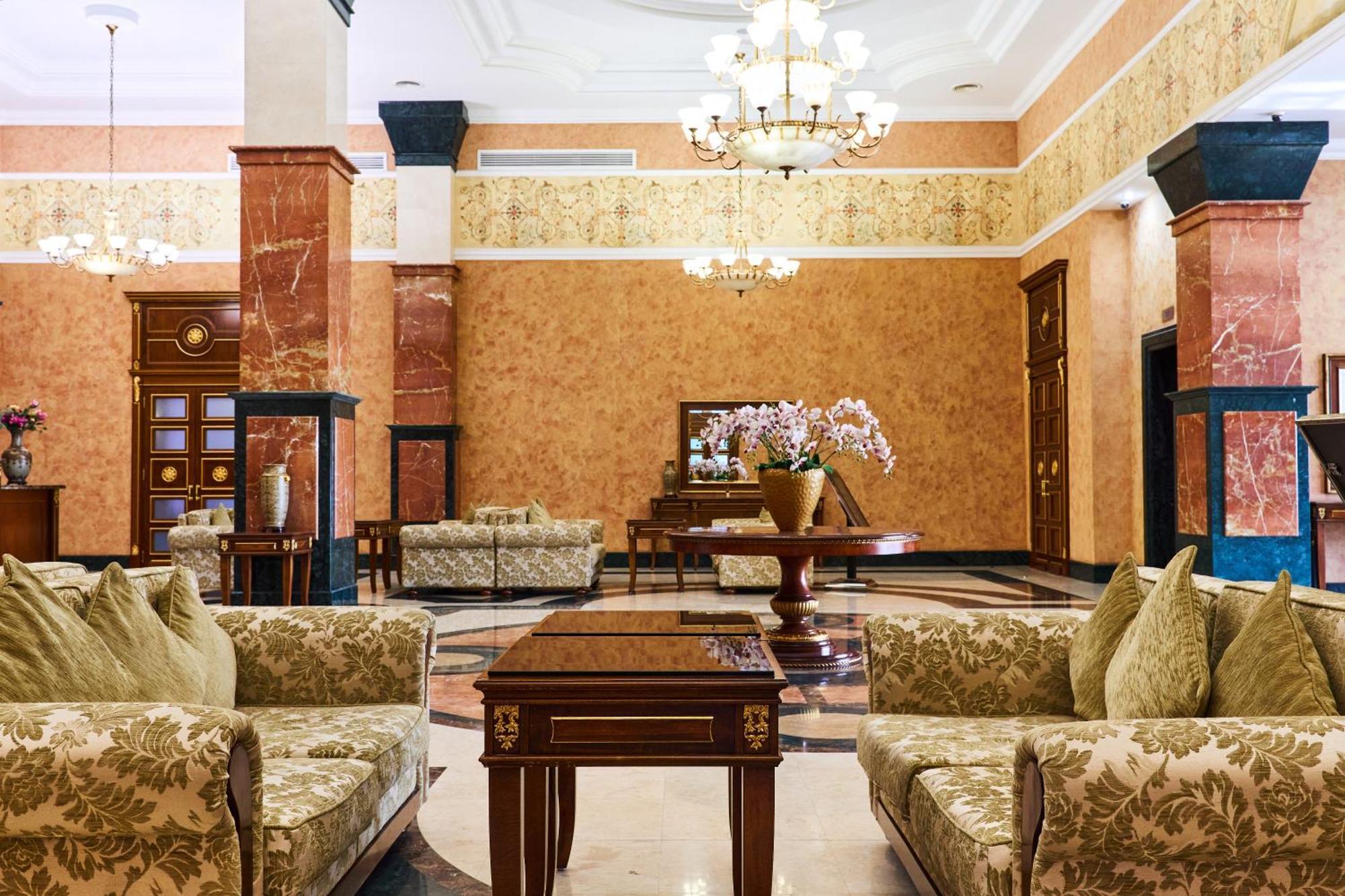 Kainar Hotel Simkent Buitenkant foto