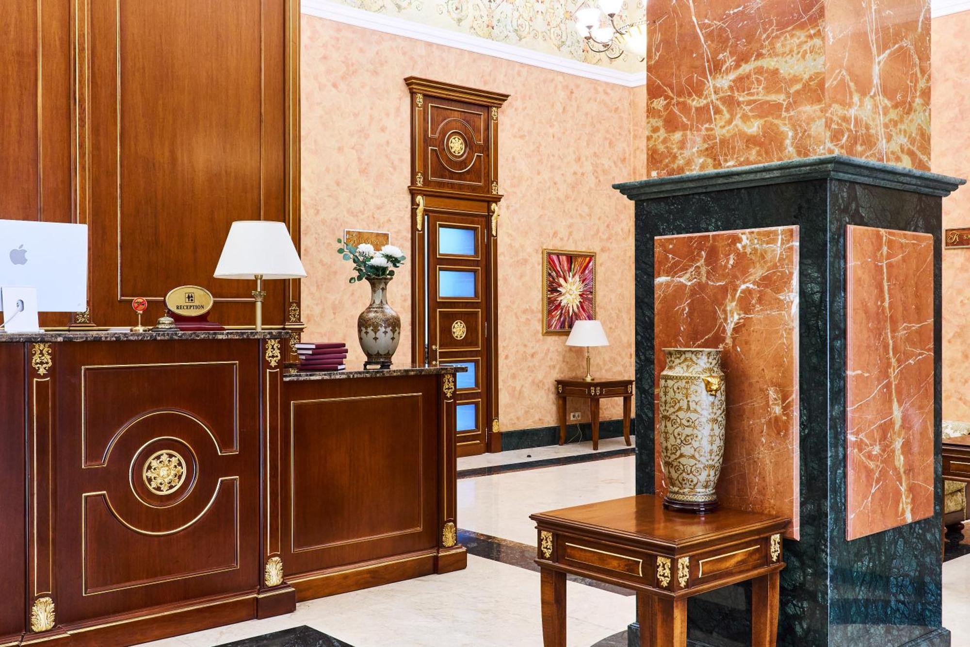 Kainar Hotel Simkent Buitenkant foto