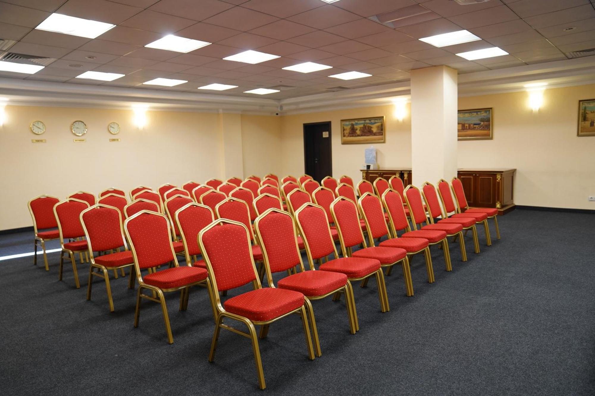 Kainar Hotel Simkent Buitenkant foto